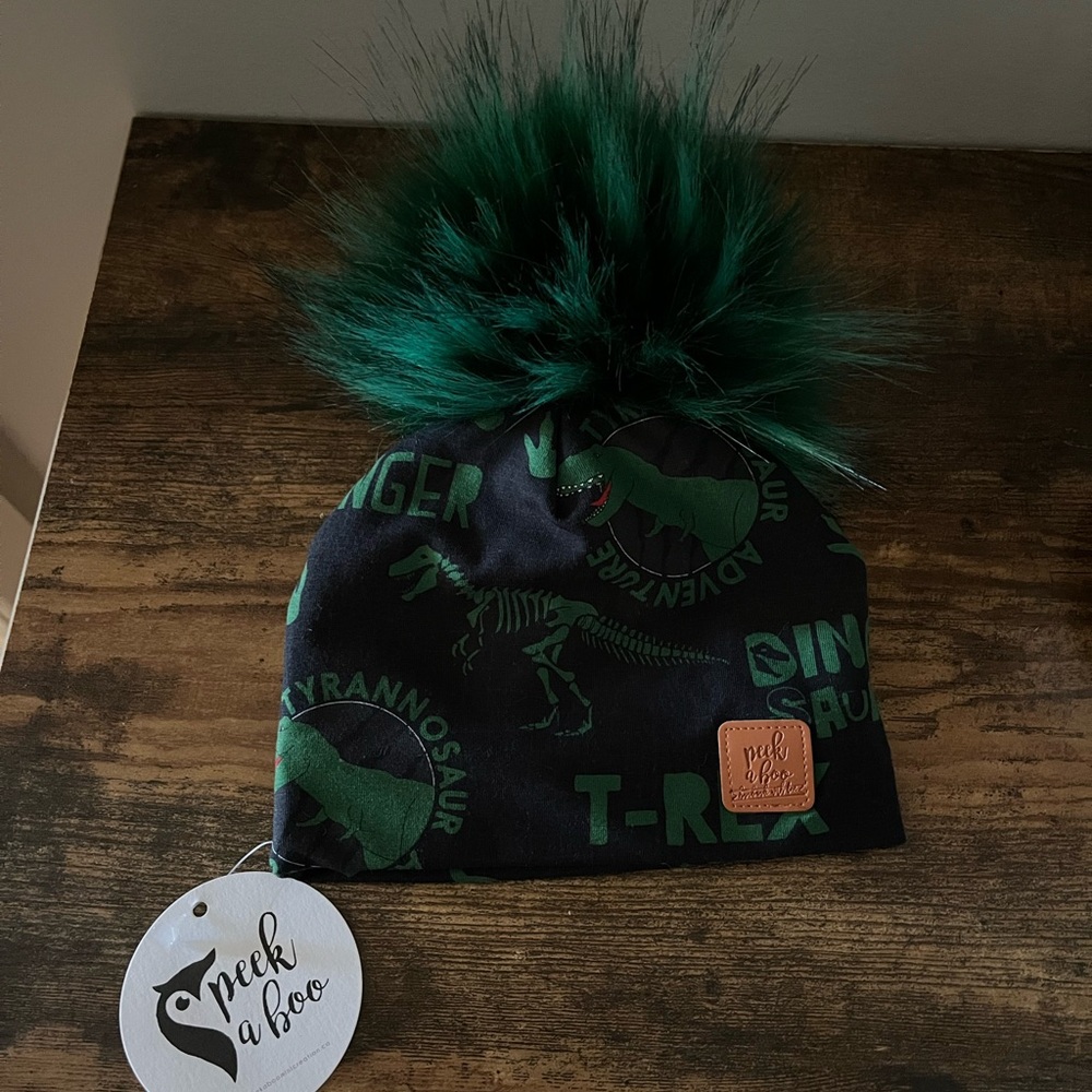 Peek a boo hat